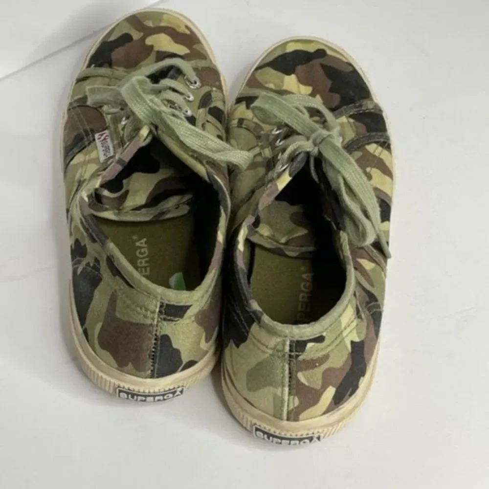 Superga Green Camo Sneakers 5M 6.5 W‎